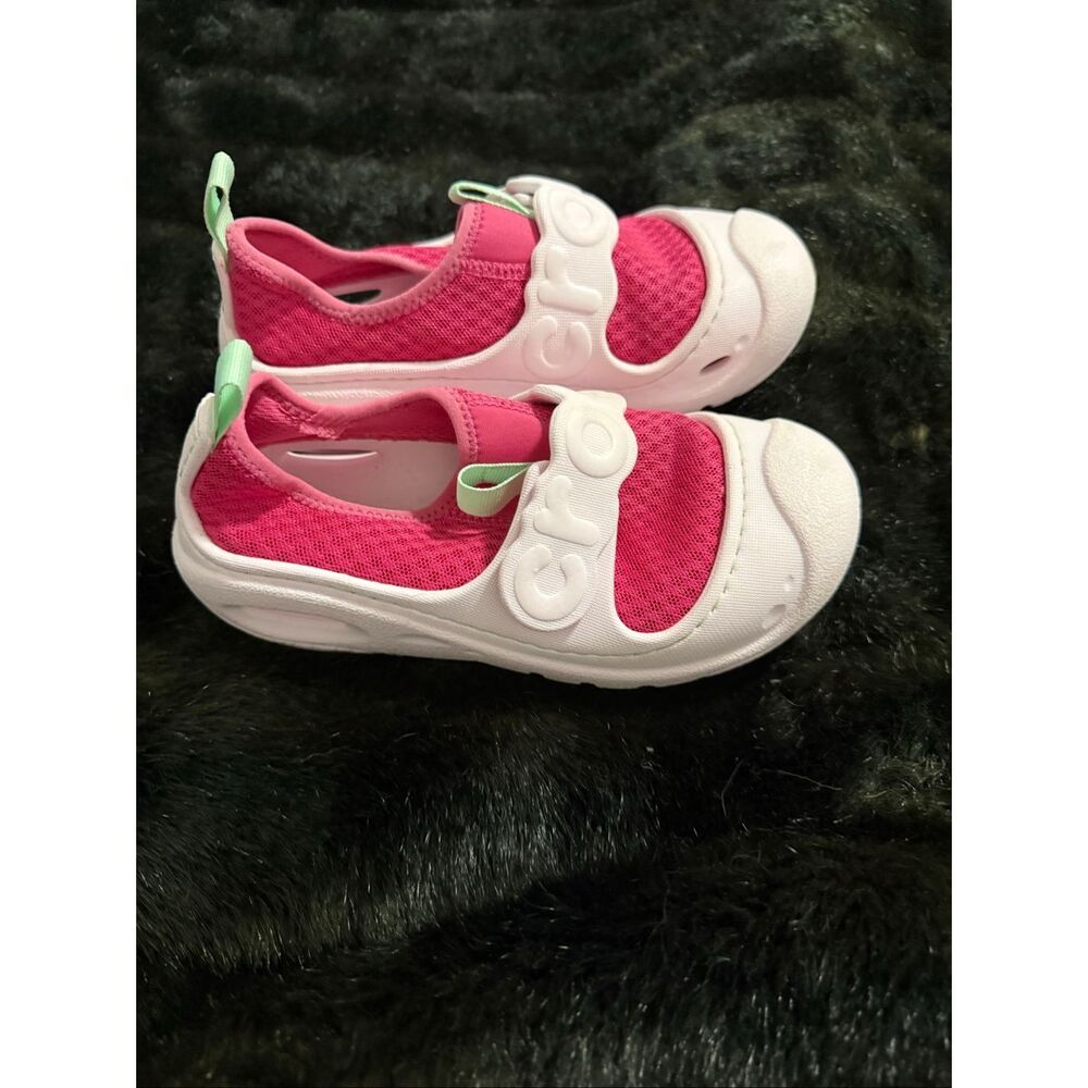 Crocs kids Swiftwater Splash sandals shoes pink 1